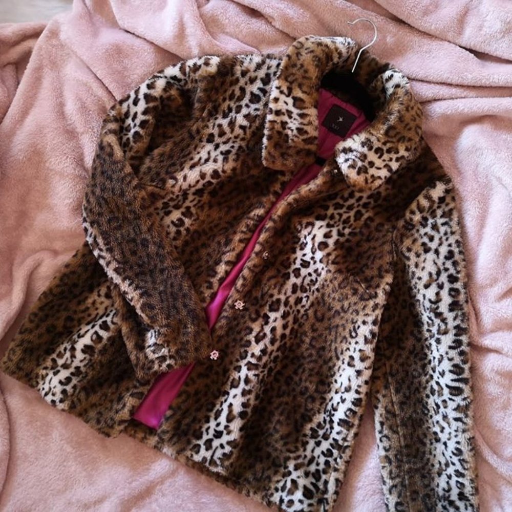 Gently Worn Forever 21 Faux-Fur Leopard Print Coat